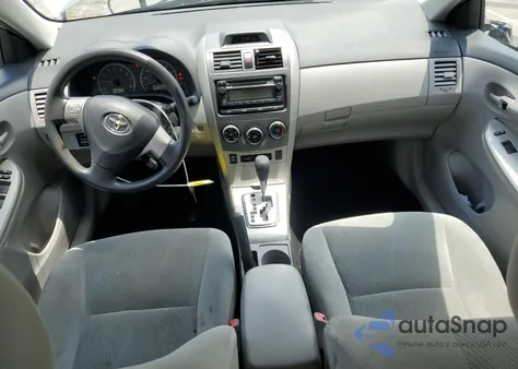 2012 Toyota Corolla Base z USA, uszkodzony, nr VIN 2T1BU4EE4CC895236